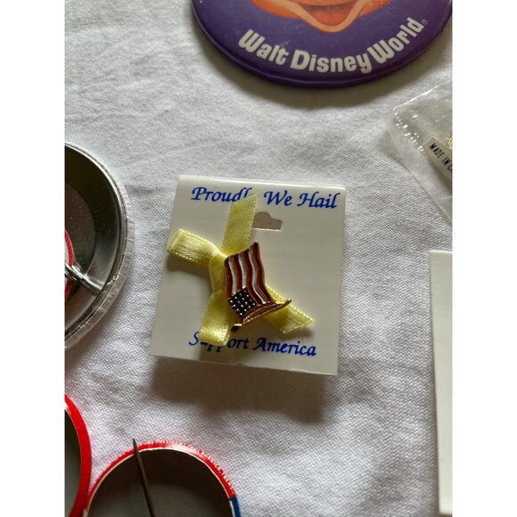 Vintage Pin & Button Collection Set Featuring Political Travel & Nostalgia Theme - Picture 9 of 11